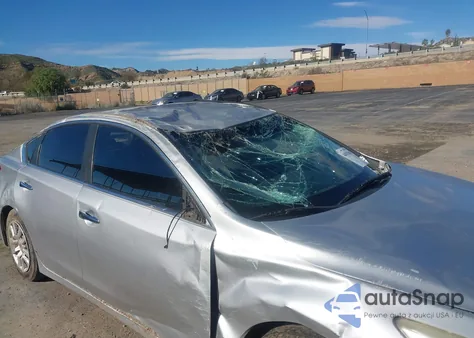 2013 Nissan Altima 2.5 S z USA, uszkodzony, nr VIN 1N4AL3AP9DN556279